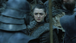 extant_GameOfThrones_8x01-Winterfell_0233