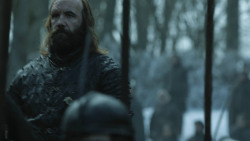 extant_GameOfThrones_8x01-Winterfell_0252