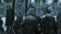 extant_GameOfThrones_8x01-Winterfell_0259