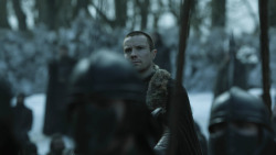 extant_GameOfThrones_8x01-Winterfell_0261