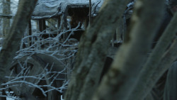 extant_GameOfThrones_8x01-Winterfell_0271