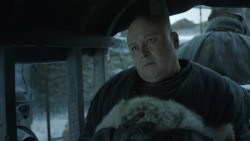 extant_GameOfThrones_8x01-Winterfell_0308