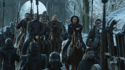 extant_GameOfThrones_8x01-Winterfell_0314