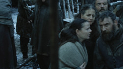 extant_GameOfThrones_8x01-Winterfell_0315