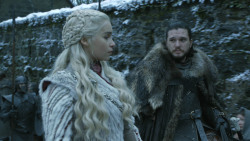 extant_GameOfThrones_8x01-Winterfell_0364