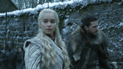 extant_GameOfThrones_8x01-Winterfell_0369