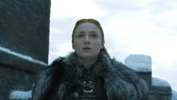 extant_GameOfThrones_8x01-Winterfell_0430
