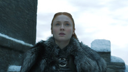 extant_GameOfThrones_8x01-Winterfell_0431