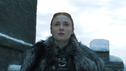 extant_GameOfThrones_8x01-Winterfell_0432