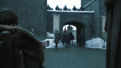 extant_GameOfThrones_8x01-Winterfell_0470