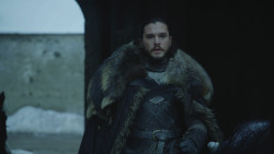 extant_GameOfThrones_8x01-Winterfell_0479