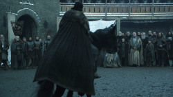 extant_GameOfThrones_8x01-Winterfell_0485
