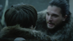 extant_GameOfThrones_8x01-Winterfell_0511