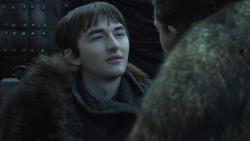 extant_GameOfThrones_8x01-Winterfell_0526
