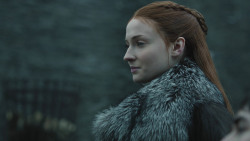 extant_GameOfThrones_8x01-Winterfell_0538