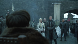 extant_GameOfThrones_8x01-Winterfell_0540