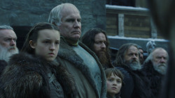 extant_GameOfThrones_8x01-Winterfell_0580