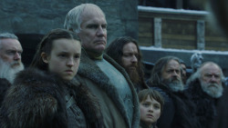 extant_GameOfThrones_8x01-Winterfell_0582