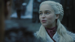 extant_GameOfThrones_8x01-Winterfell_0598