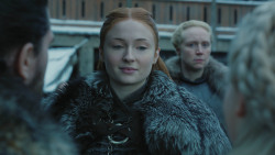 extant_GameOfThrones_8x01-Winterfell_0606