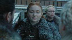 extant_GameOfThrones_8x01-Winterfell_0608
