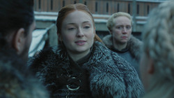 extant_GameOfThrones_8x01-Winterfell_0612