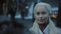 extant_GameOfThrones_8x01-Winterfell_0615