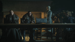 extant_GameOfThrones_8x01-Winterfell_0662