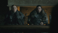 extant_GameOfThrones_8x01-Winterfell_0680