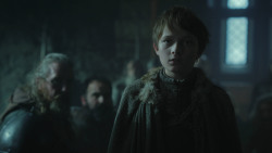 extant_GameOfThrones_8x01-Winterfell_0700