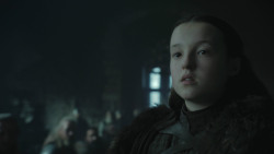 extant_GameOfThrones_8x01-Winterfell_0740