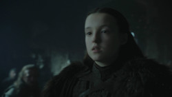 extant_GameOfThrones_8x01-Winterfell_0741