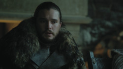 extant_GameOfThrones_8x01-Winterfell_0767