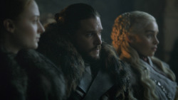 extant_GameOfThrones_8x01-Winterfell_0792