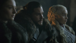 extant_GameOfThrones_8x01-Winterfell_0793