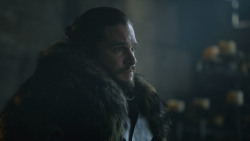 extant_GameOfThrones_8x01-Winterfell_0821