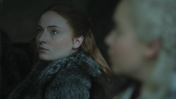 extant_GameOfThrones_8x01-Winterfell_0835