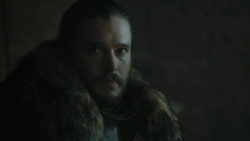 extant_GameOfThrones_8x01-Winterfell_0859