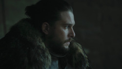 extant_GameOfThrones_8x01-Winterfell_0868