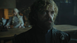 extant_GameOfThrones_8x01-Winterfell_0897