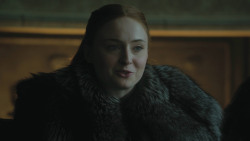 extant_GameOfThrones_8x01-Winterfell_0957
