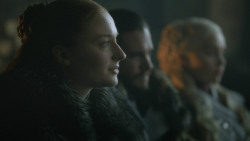 extant_GameOfThrones_8x01-Winterfell_0968