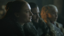 extant_GameOfThrones_8x01-Winterfell_0972