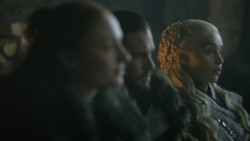 extant_GameOfThrones_8x01-Winterfell_0977