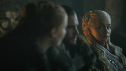 extant_GameOfThrones_8x01-Winterfell_0983