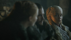 extant_GameOfThrones_8x01-Winterfell_0984