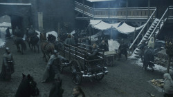 extant_GameOfThrones_8x01-Winterfell_0991