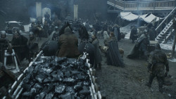 extant_GameOfThrones_8x01-Winterfell_0997