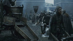 extant_GameOfThrones_8x01-Winterfell_1007