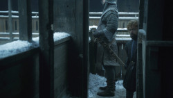 extant_GameOfThrones_8x01-Winterfell_1048
